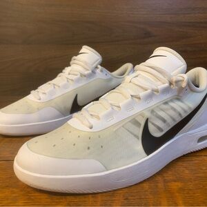 Nike Court Air Max Vapor Wing MS